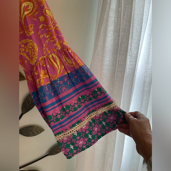 Coco & Carmen Beach Dress - Picture 10 of 16